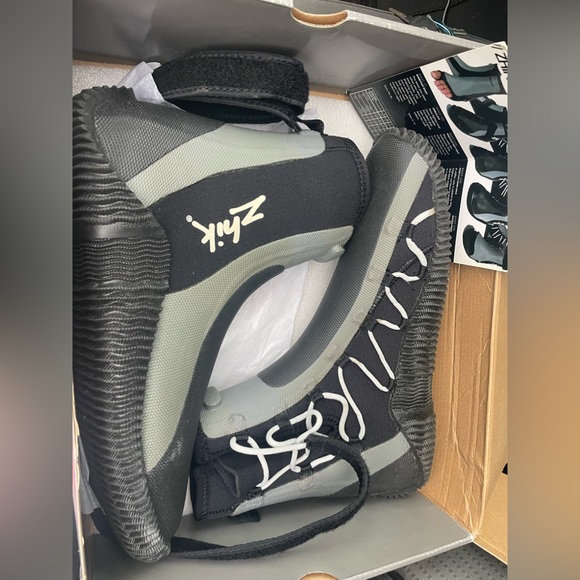 Zhik Boots size 11 brand new - Picture 3 of 5